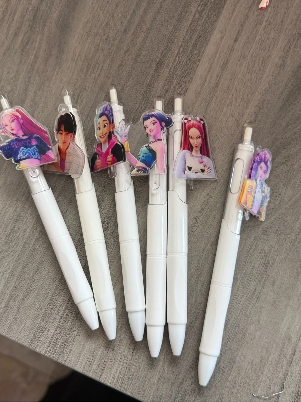 K-pop pens